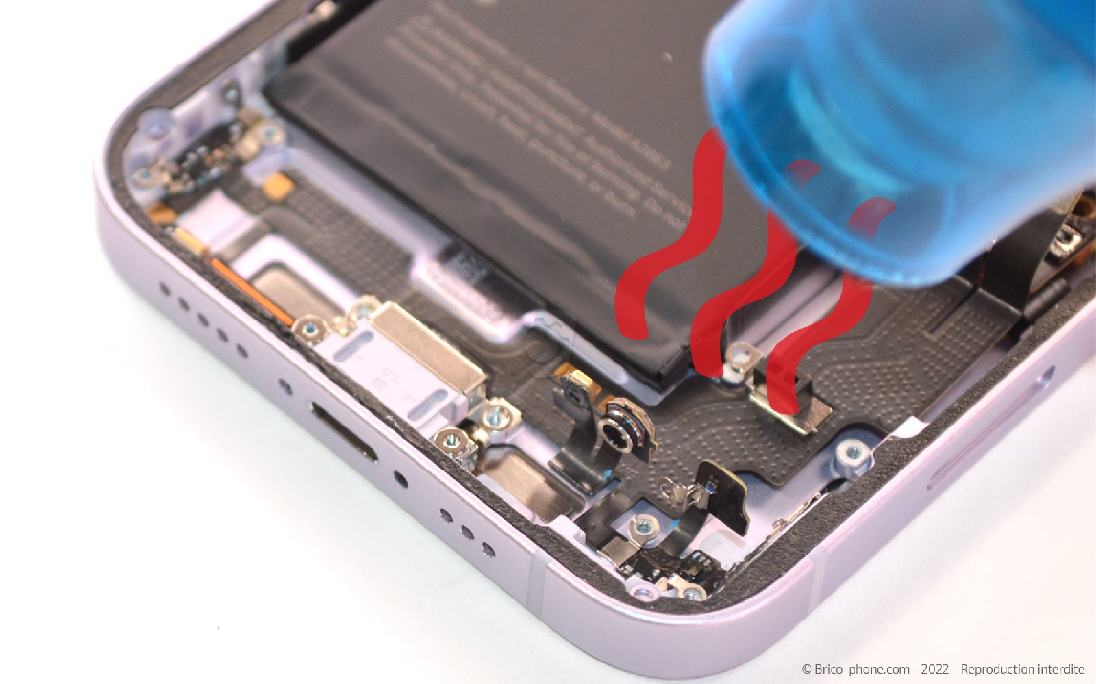 Comment changer le connecteur de charge sur iPhone 14 photo 1